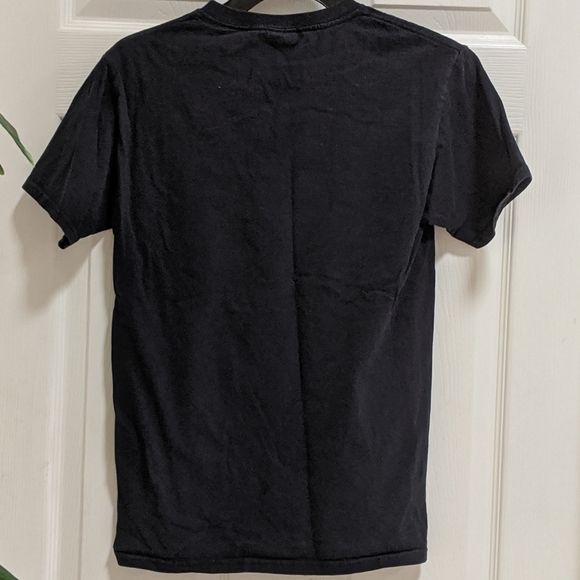 Jerzees Women's Black Short Sleeve Graphic Tee Size Small - Picture 3 of 6